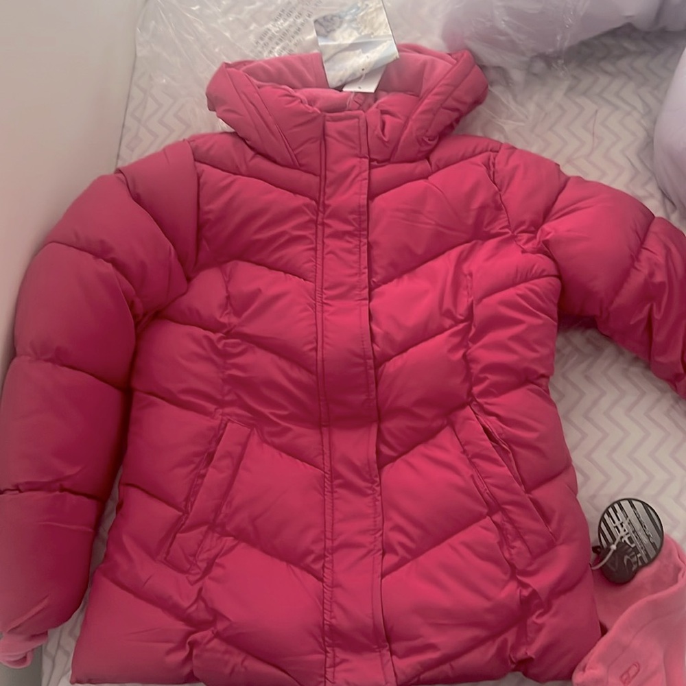 Snow jacket NEW girls size 10/12 with beanie